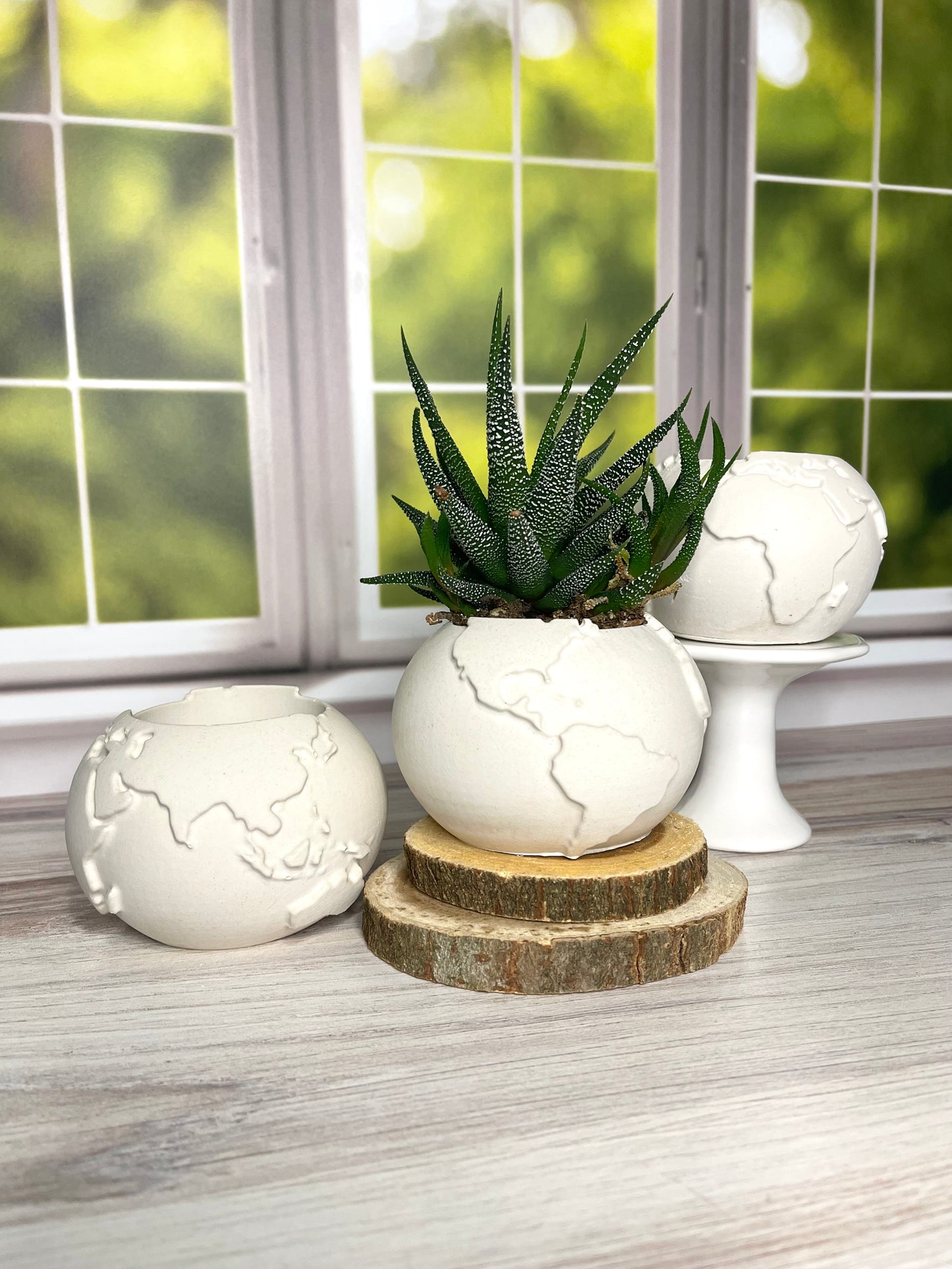 Portland White Cement Globe Planter