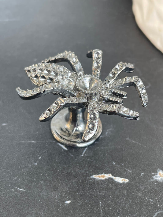 Small Spider Sphere Holder