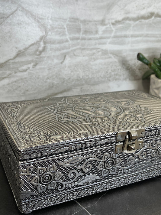 OM Decorative Tin Jewelry Box