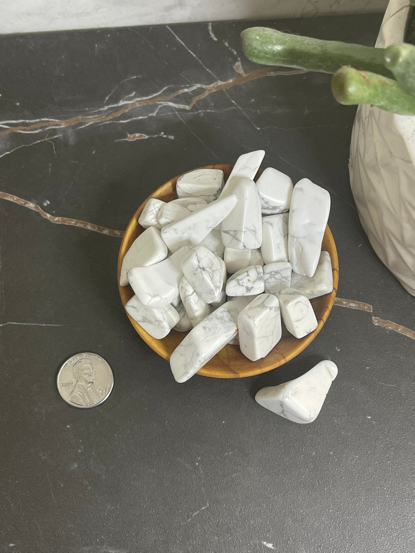 Tumbled Howlite